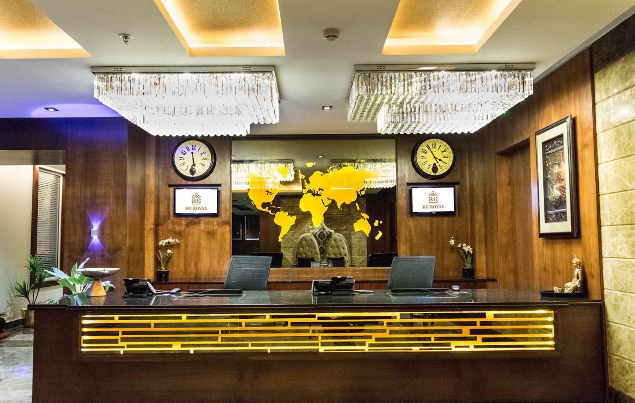 Rg Royal Hotel Bangalore Exterior photo