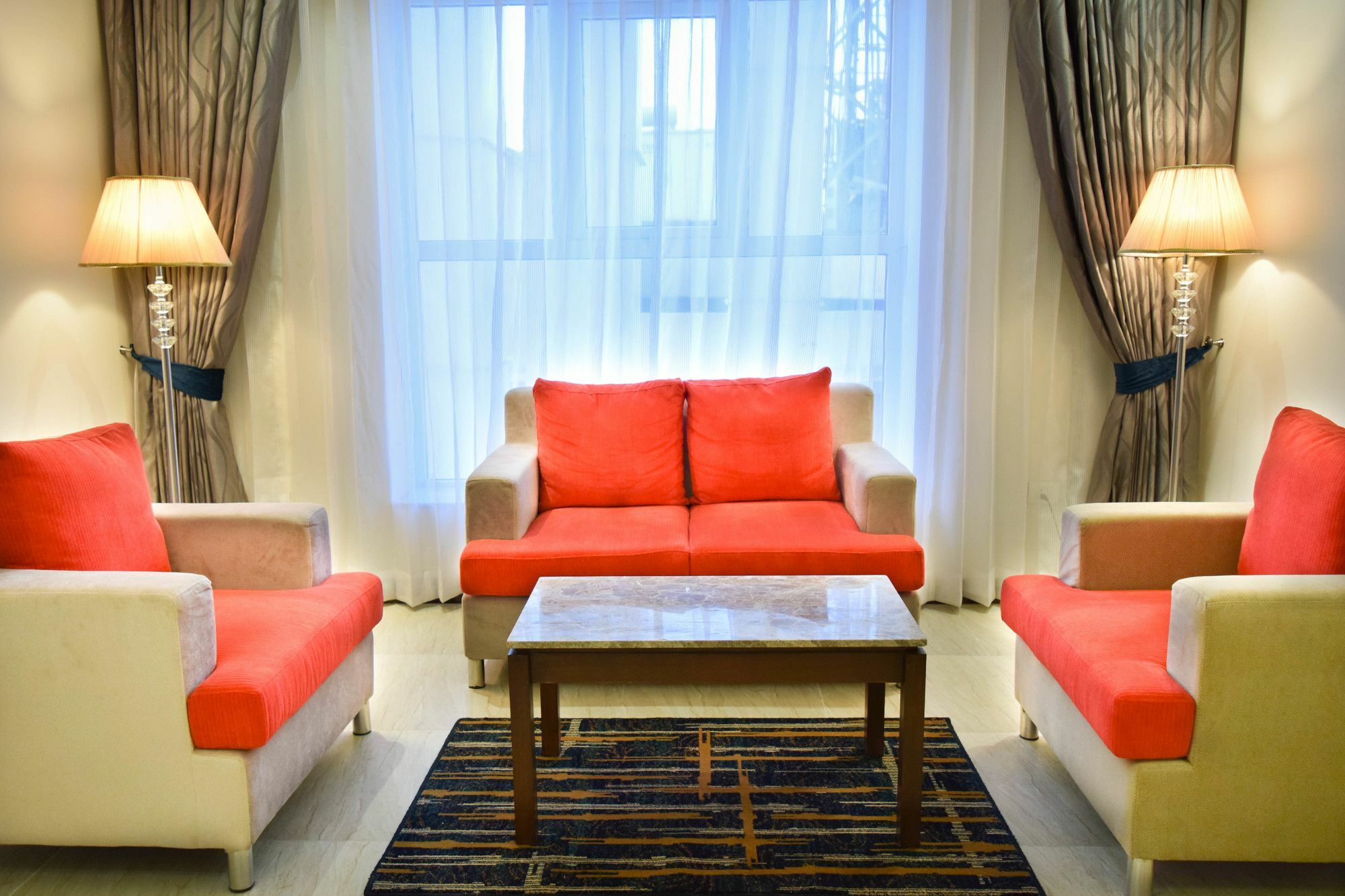 Rg Royal Hotel Bangalore Exterior photo